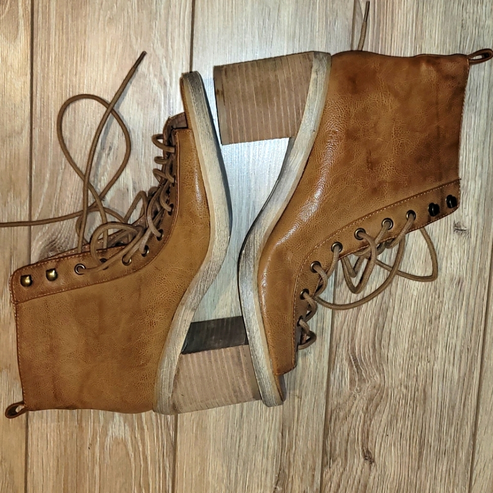 Chunky open toe boots. Size 8.5